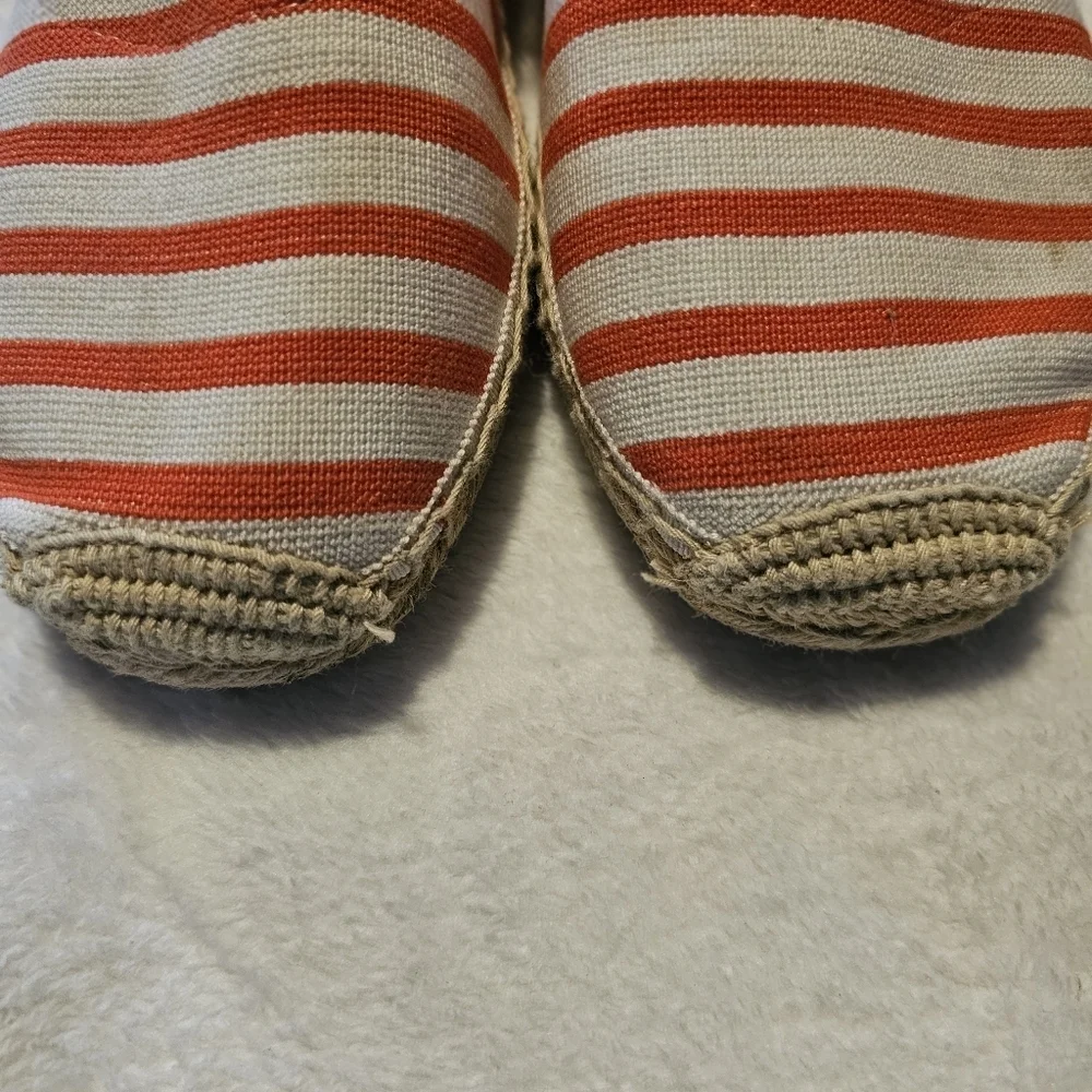 Vionic Size 8 Valeri Canvas Striped Slip On Espadrille Loafers